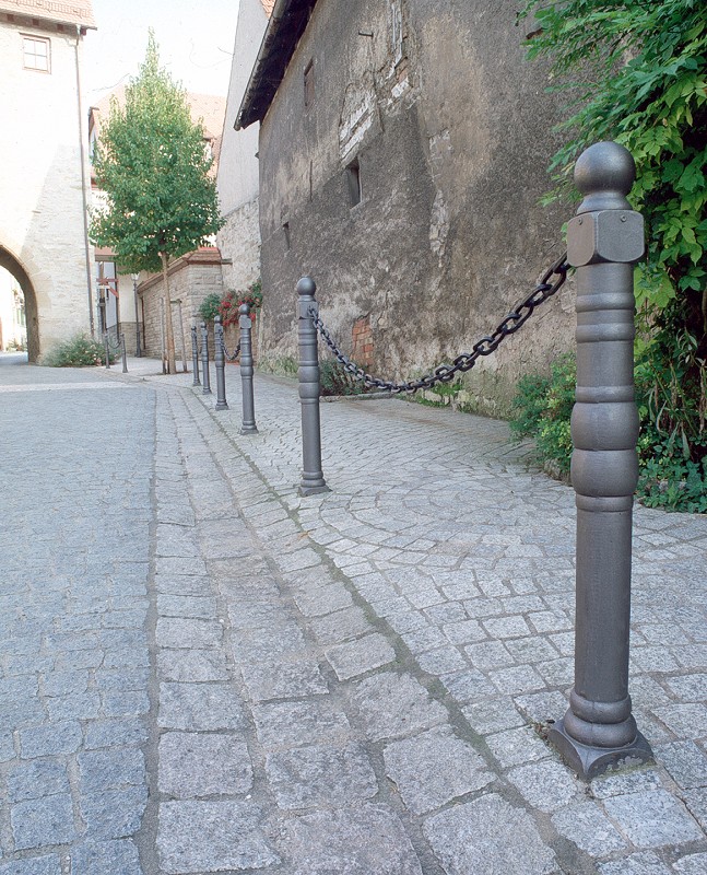 AVELLANOS Alugußpfosten